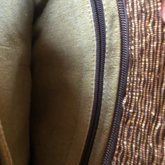 Stunning Handwoven Bag From Java Island, Indonesia - Picture 4 of 8